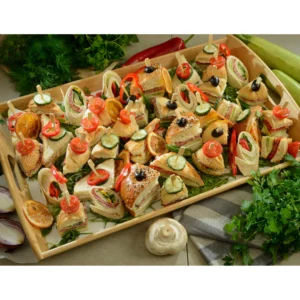 Platou cu Mini-Sandwich-uri